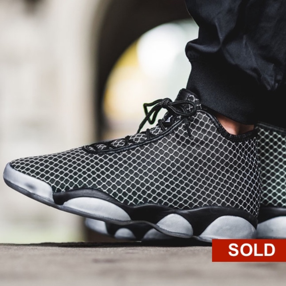 Men's Jordan Horizon (Size 13)